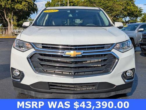 2021 Chevrolet Traverse LT Leather