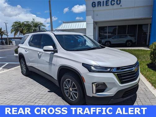 2023 Chevrolet Traverse LT Leather
