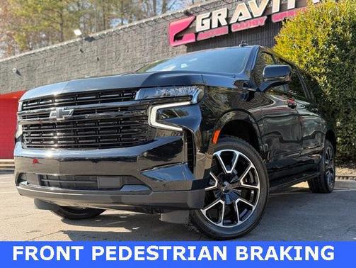 2023 Chevrolet Suburban RST