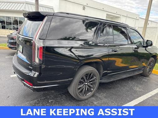 2021 Cadillac Escalade ESV Sport