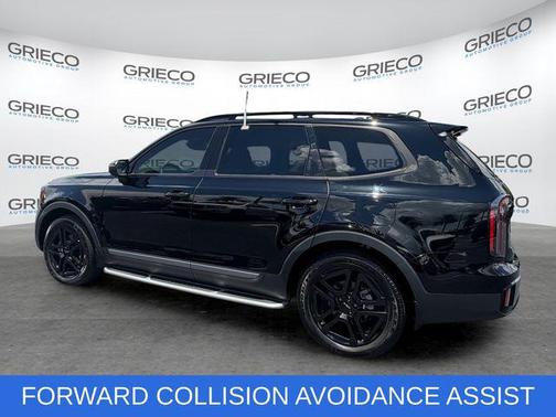 Ebony Black 2023 Kia Telluride EX X-Line