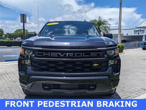 2022 Chevrolet Silverado 1500 Custom