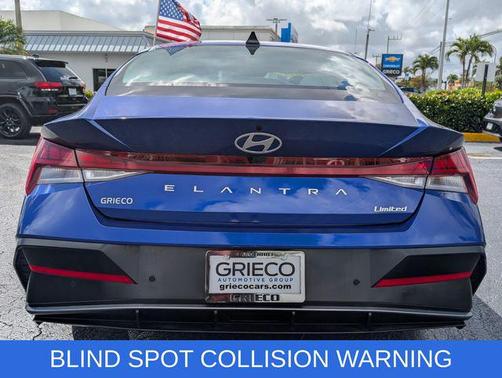 2024 Hyundai ELANTRA Limited