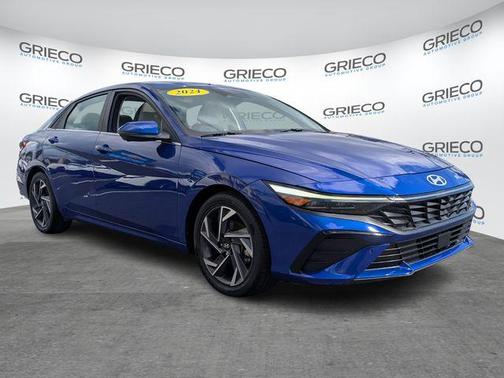 2024 Hyundai ELANTRA Limited