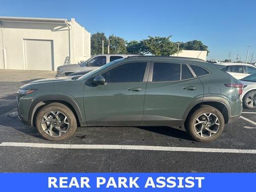 2025 Chevrolet Trax LT