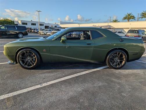 2022 Dodge Challenger R/T Scat Pack