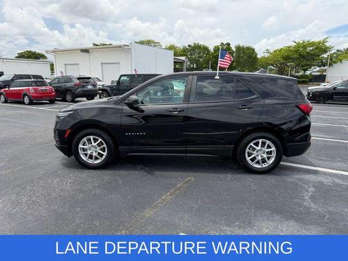 Mosaic Black Metallic 2024 Chevrolet Equinox LS