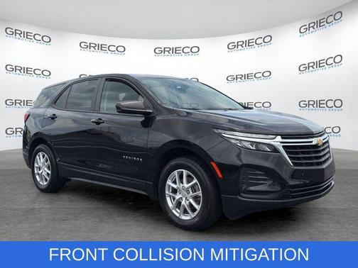 Mosaic Black Metallic 2024 Chevrolet Equinox LS