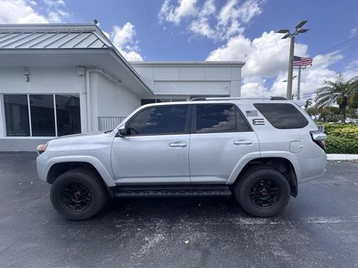 2021 Toyota 4Runner SR5