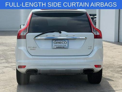 Crystal White Pearl 2014 Volvo XC60 T6 R-Design