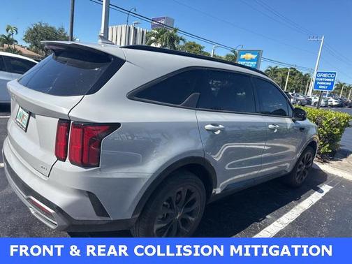 2023 Kia Sorento SX