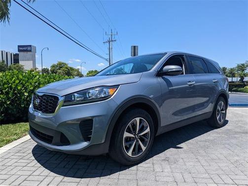 2020 Kia Sorento LX