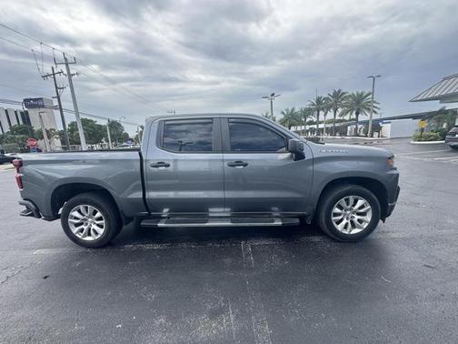 2022 Chevrolet Silverado 1500 Custom