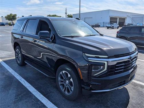 2026 Chevrolet Tahoe LS