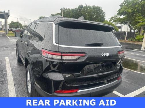 2021 Jeep Grand Cherokee L Laredo