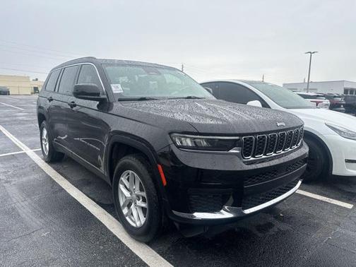 2021 Jeep Grand Cherokee L Laredo