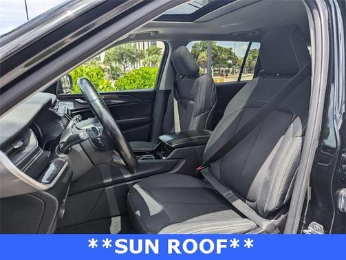 2021 Jeep Grand Cherokee L Laredo