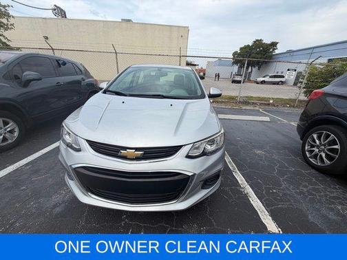 Silver Ice Metallic 2020 Chevrolet Sonic FWD Sedan LT