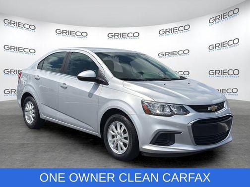 Silver Ice Metallic 2020 Chevrolet Sonic FWD Sedan LT