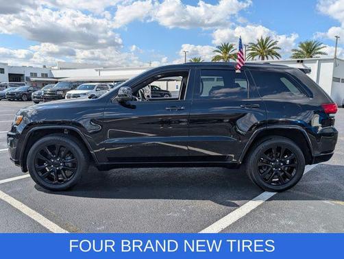 2019 Jeep Grand Cherokee Altitude