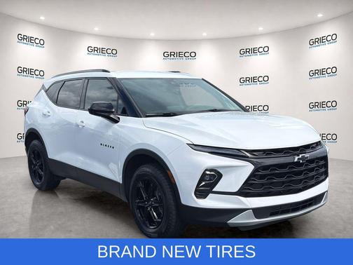 Summit White 2023 Chevrolet Blazer 2LT
