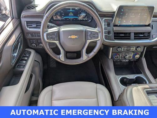 2022 Chevrolet Suburban LT