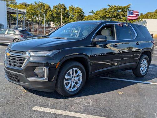 2023 Chevrolet Traverse LS