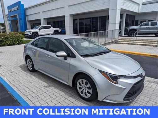2023 Toyota Corolla LE