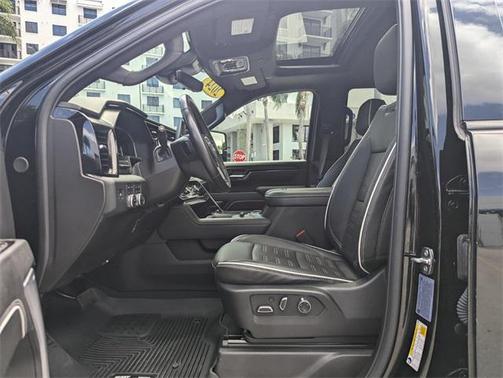 2024 GMC Sierra 2500 AT4