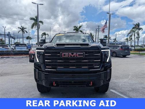 2024 GMC Sierra 2500 AT4