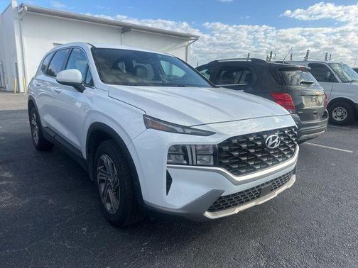 2022 Hyundai SANTA FE SE