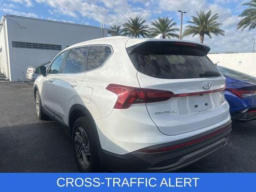2022 Hyundai SANTA FE SE