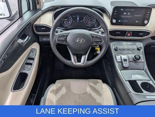 2022 Hyundai SANTA FE SE