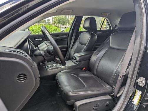 2019 Chrysler 300 Limited