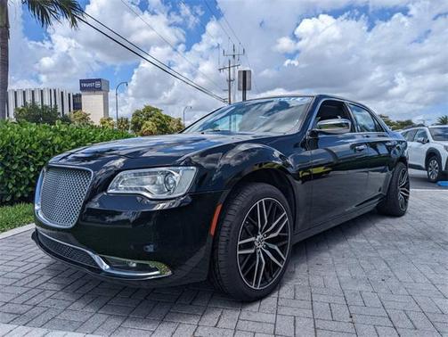 2019 Chrysler 300 Limited