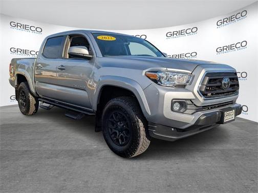 2022 Toyota Tacoma SR5