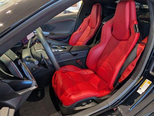 2026 Chevrolet Corvette Stingray w/1LT