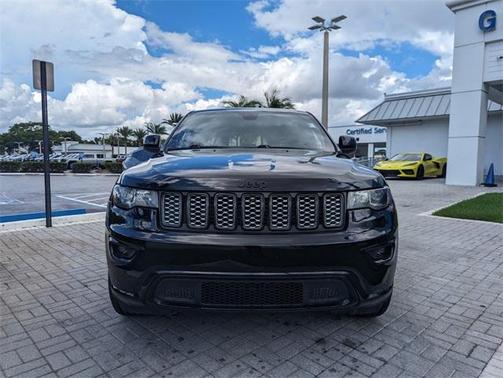 2020 Jeep Grand Cherokee Altitude