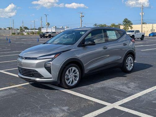 Sterling Gray Metallic 2027 Chevrolet Bolt LT FWD