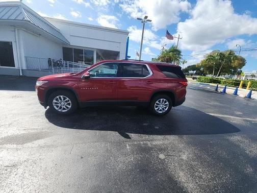 2018 Chevrolet Traverse LT Cloth