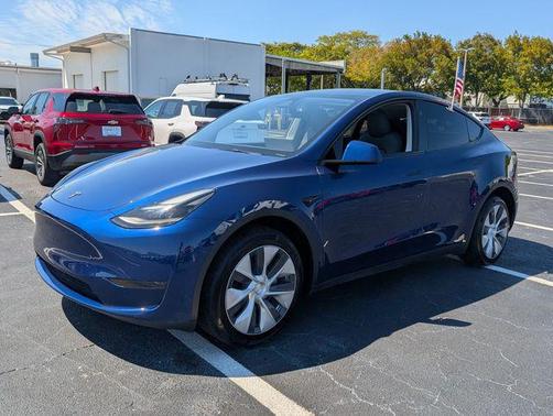 Deep Blue Metallic 2024 Tesla Model Y Long Range Single Motor Rear-Wheel Drive