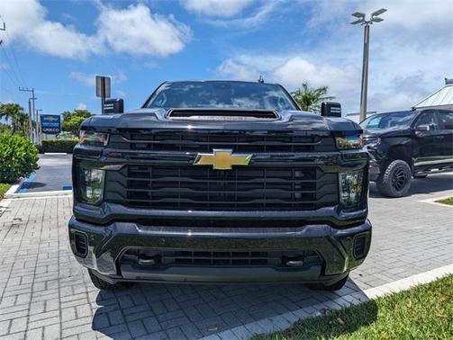 2025 Chevrolet Silverado 2500 Custom