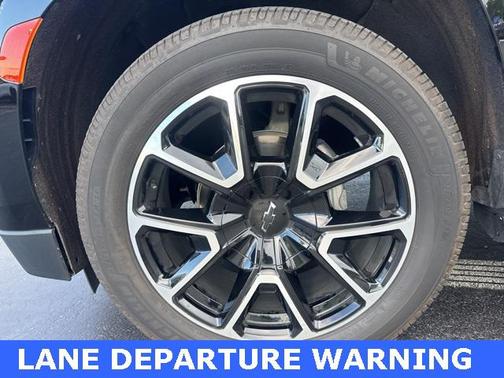 2022 Chevrolet Tahoe 2WD RST