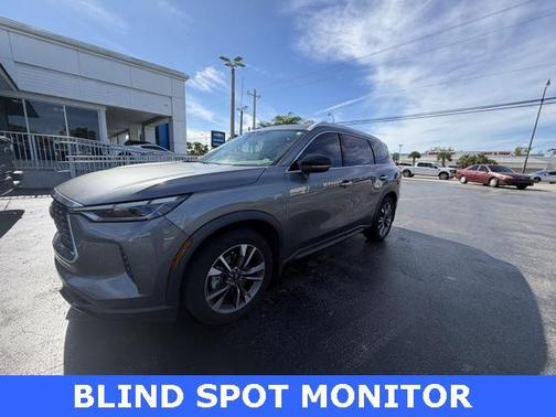 2023 INFINITI QX60 Luxe