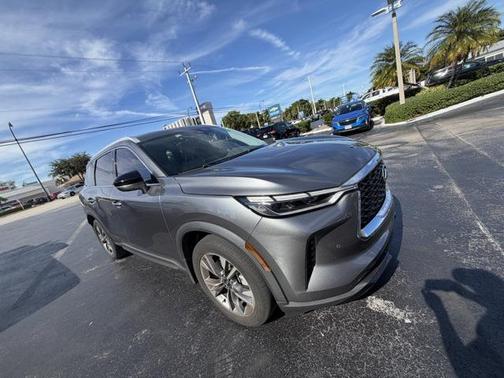 2023 INFINITI QX60 Luxe