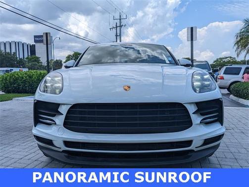2020 Porsche Macan Base