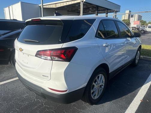 2023 Chevrolet Equinox LS