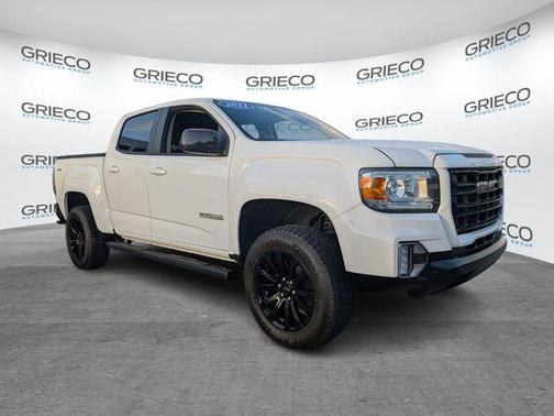 Summit White 2022 GMC Canyon Elevation