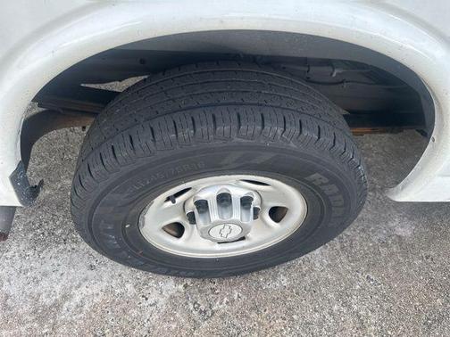 2015 Chevrolet Express 2500 Work Van