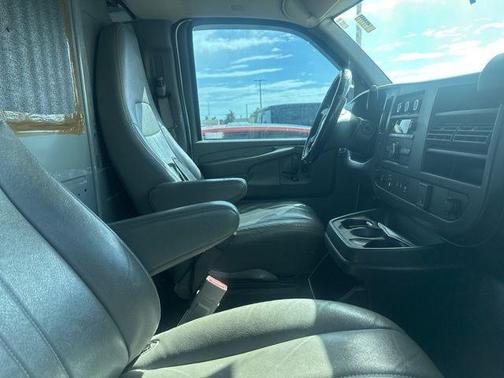 2015 Chevrolet Express 2500 Work Van